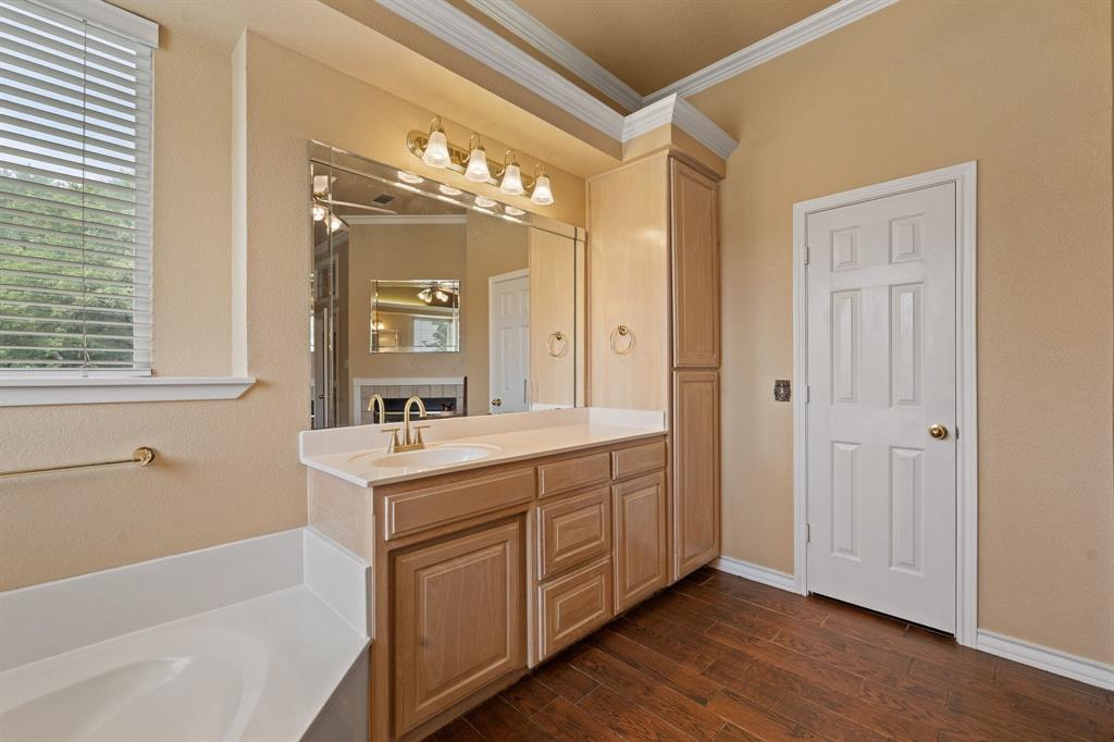 1701 W Lake Shore Drive Property Photo 24