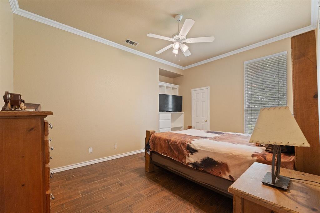 1701 W Lake Shore Drive Property Photo 28