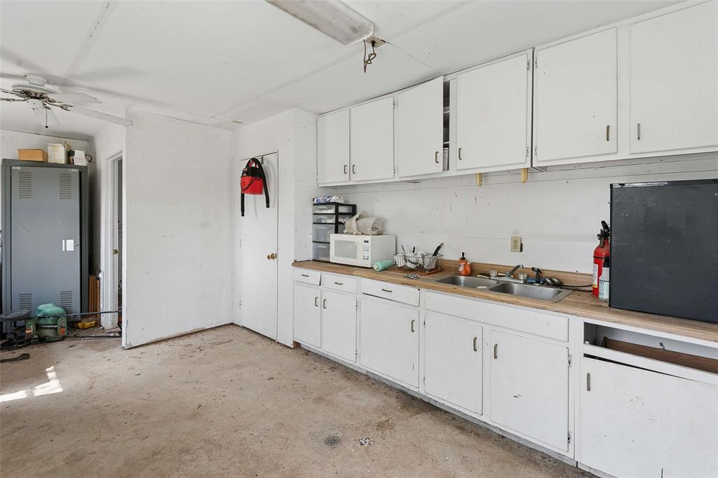 194 Private Road 4663 Property Photo 13