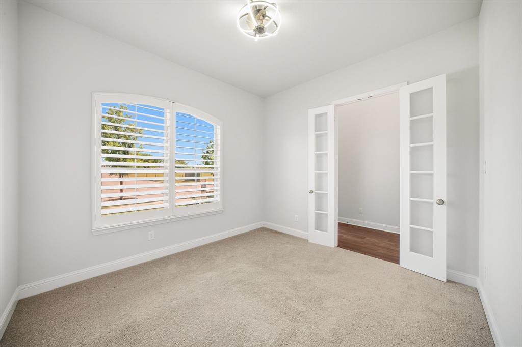 499 Washington Avenue Property Photo 5