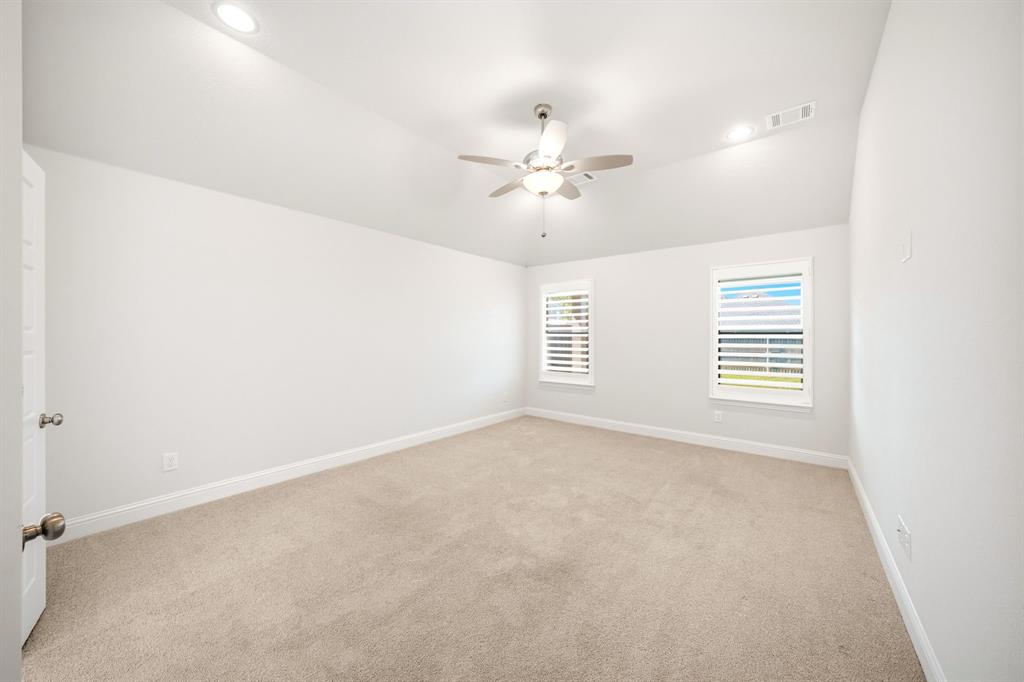 499 Washington Avenue Property Photo 18