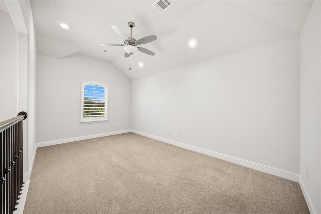 499 Washington Avenue Property Photo 28