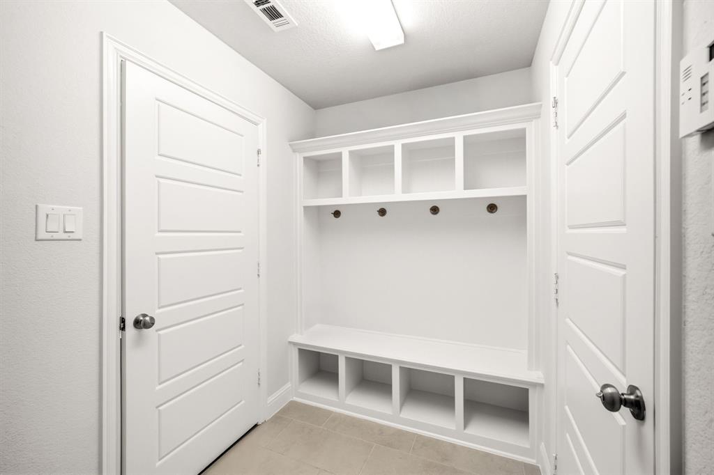 499 Washington Avenue Property Photo 33