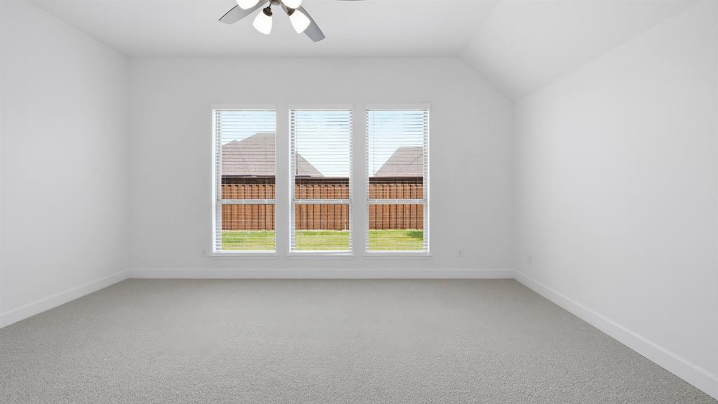 2529 Green Plateau Drive Property Photo 11