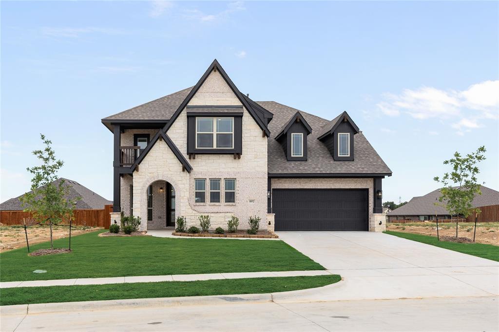 1052 Pineview Lane Property Photo 1