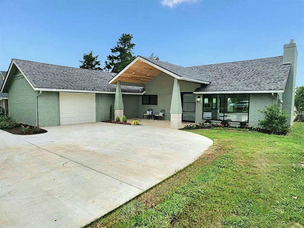 124 Sequoya Drive Property Photo 2