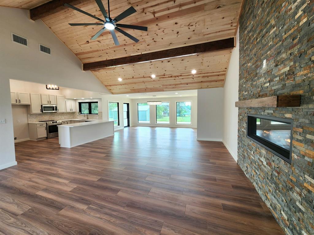 124 Sequoya Drive Property Photo 7