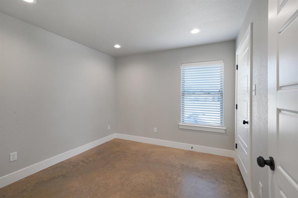 101 Lone Star Road Property Photo 19