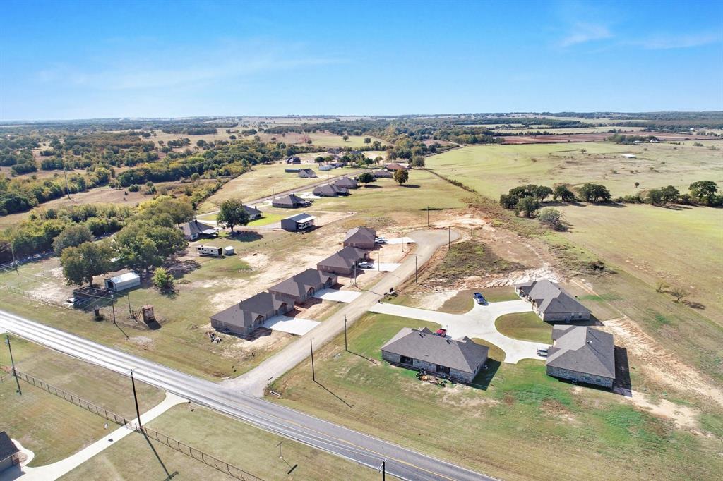 101 Lone Star Road Property Photo 32