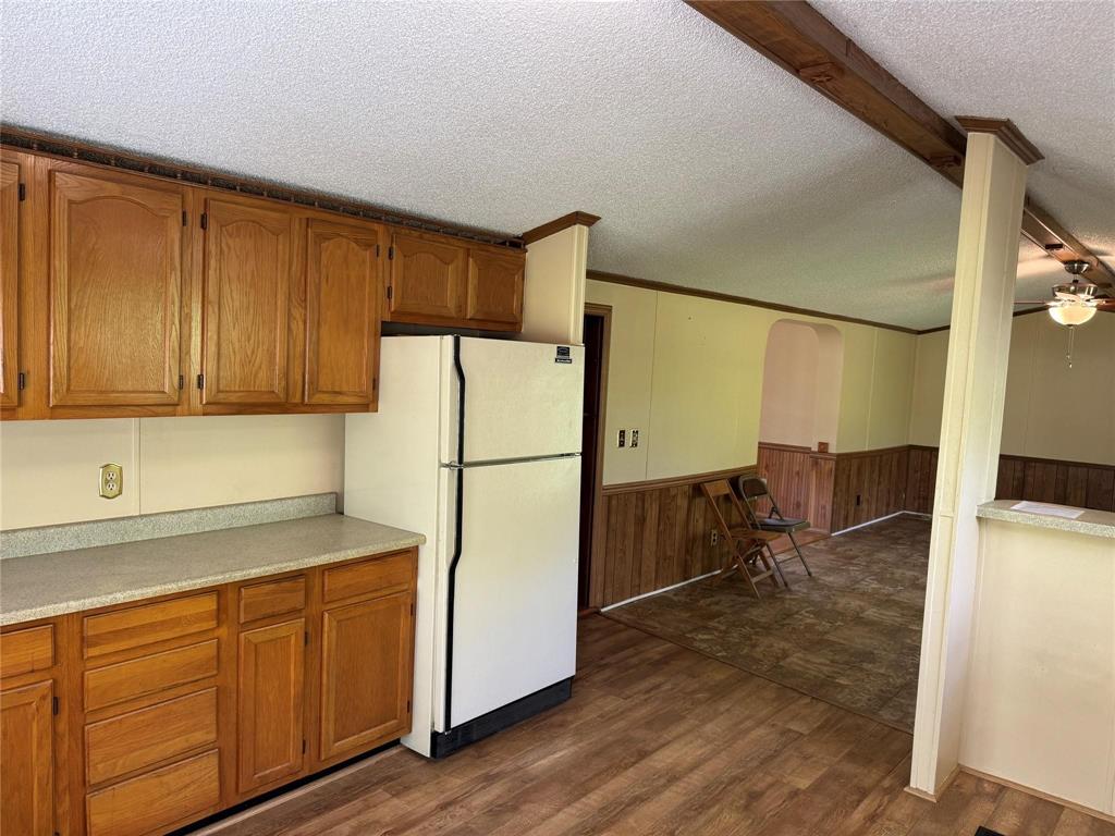 306 Oak Street Property Photo 10