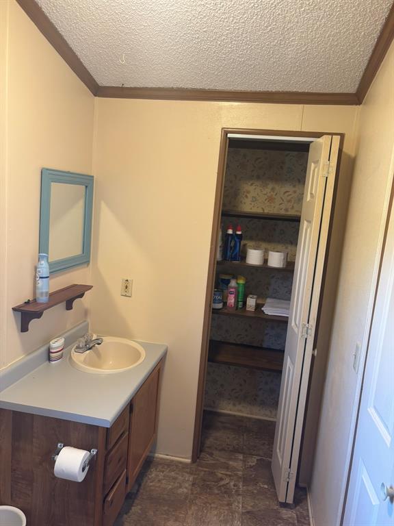 306 Oak Street Property Photo 16