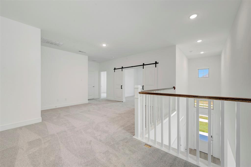 3008 Sandy Springs Drive Property Photo 23