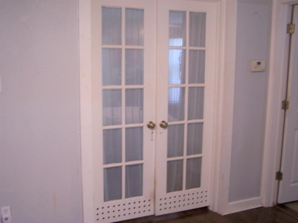 923 Nelson Street Property Photo 7