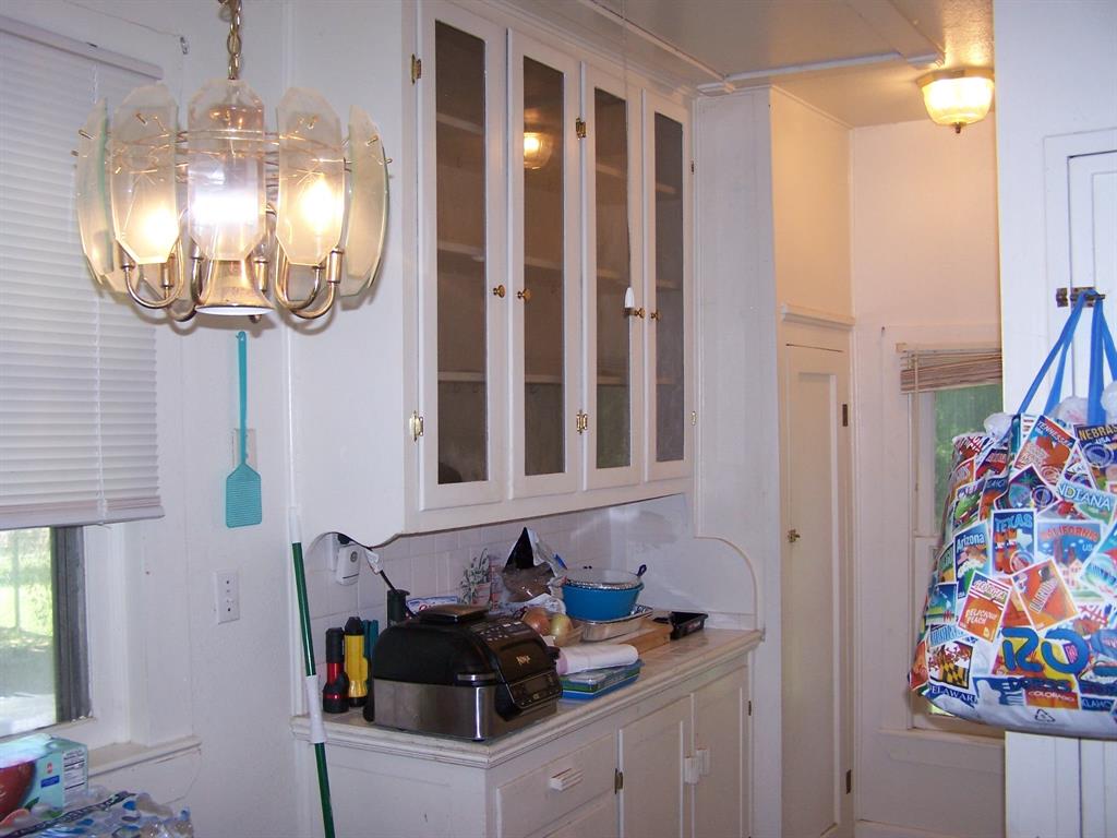 923 Nelson Street Property Photo 14