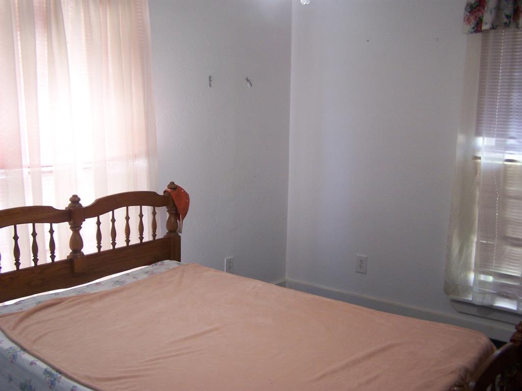 923 Nelson Street Property Photo 17