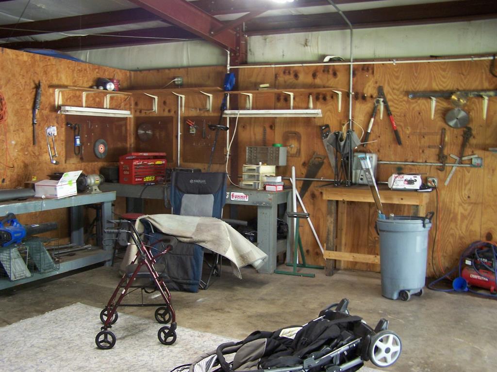 923 Nelson Street Property Photo 24