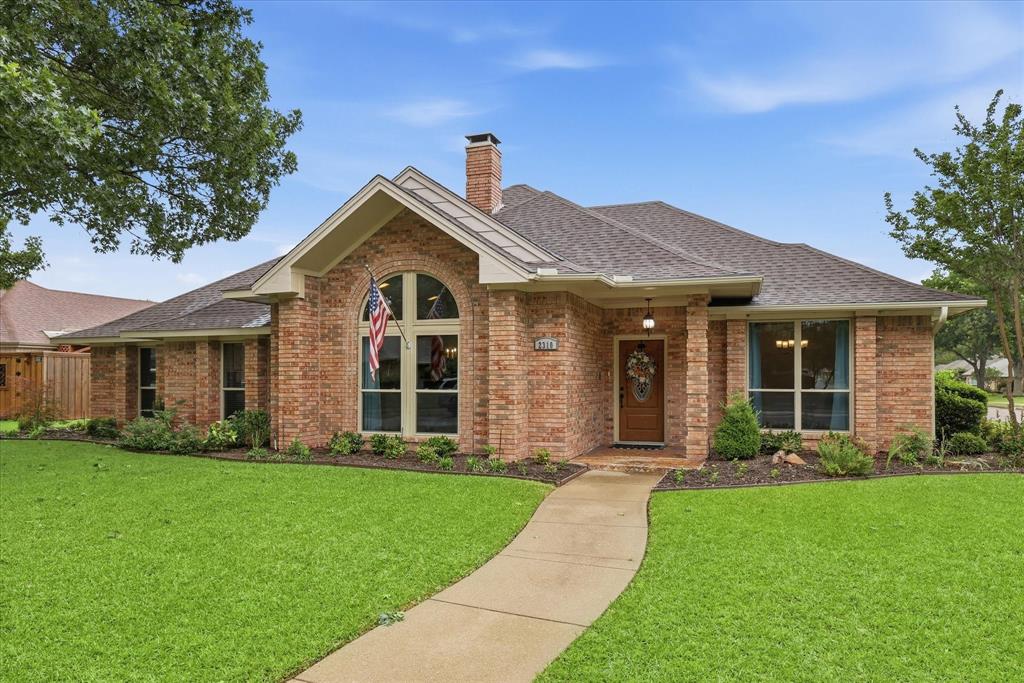 2310 Vanderbilt Court Property Photo 1