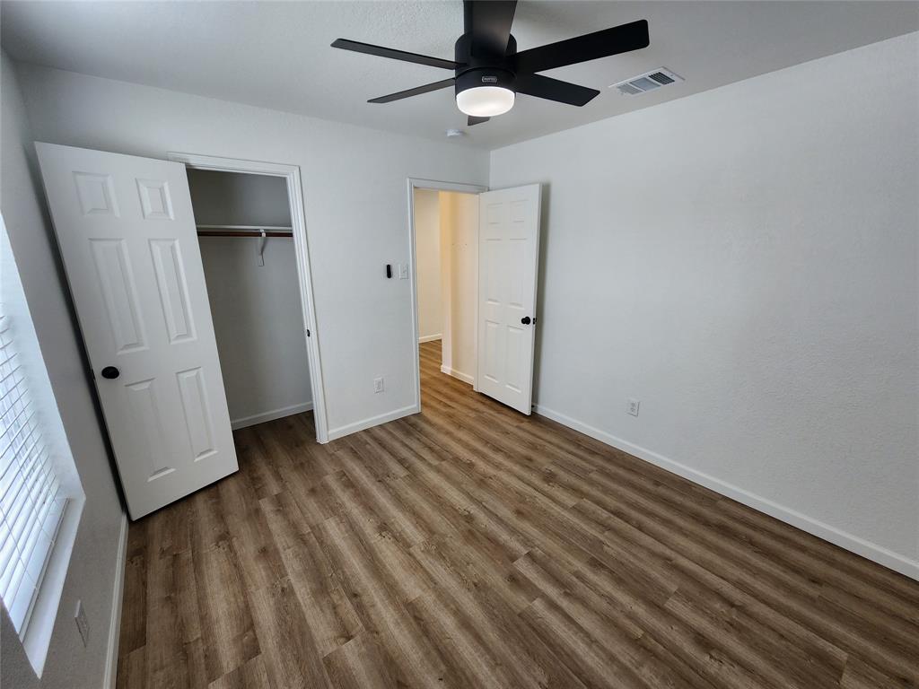 12808 Kingsgate Drive Property Photo 6
