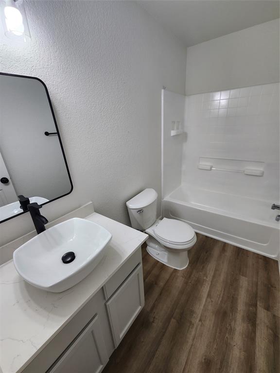 12808 Kingsgate Drive Property Photo 23