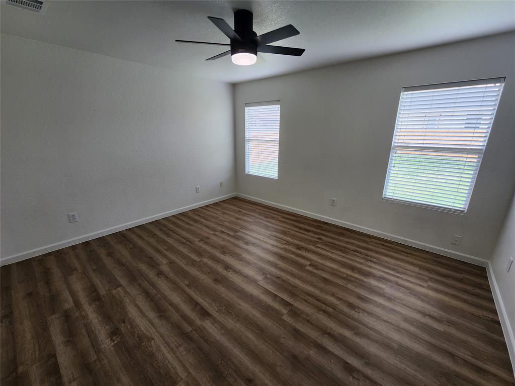 12808 Kingsgate Drive Property Photo 26
