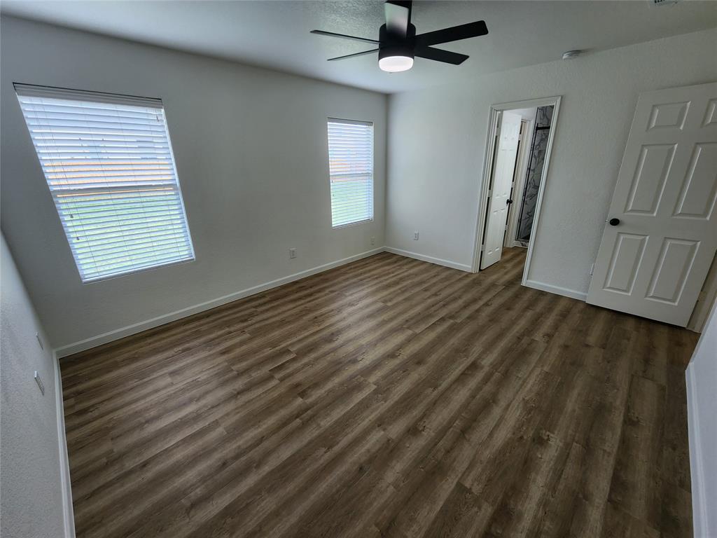 12808 Kingsgate Drive Property Photo 27