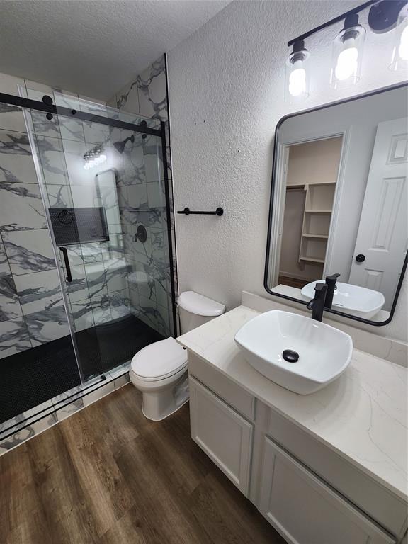 12808 Kingsgate Drive Property Photo 29
