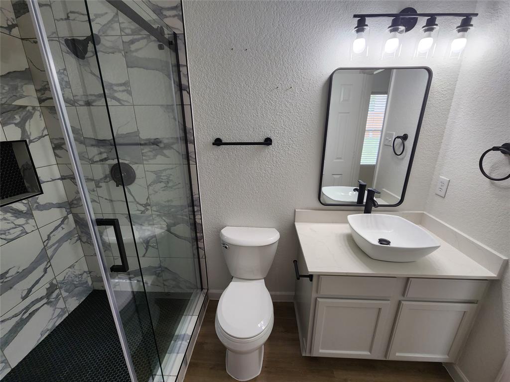 12808 Kingsgate Drive Property Photo 33