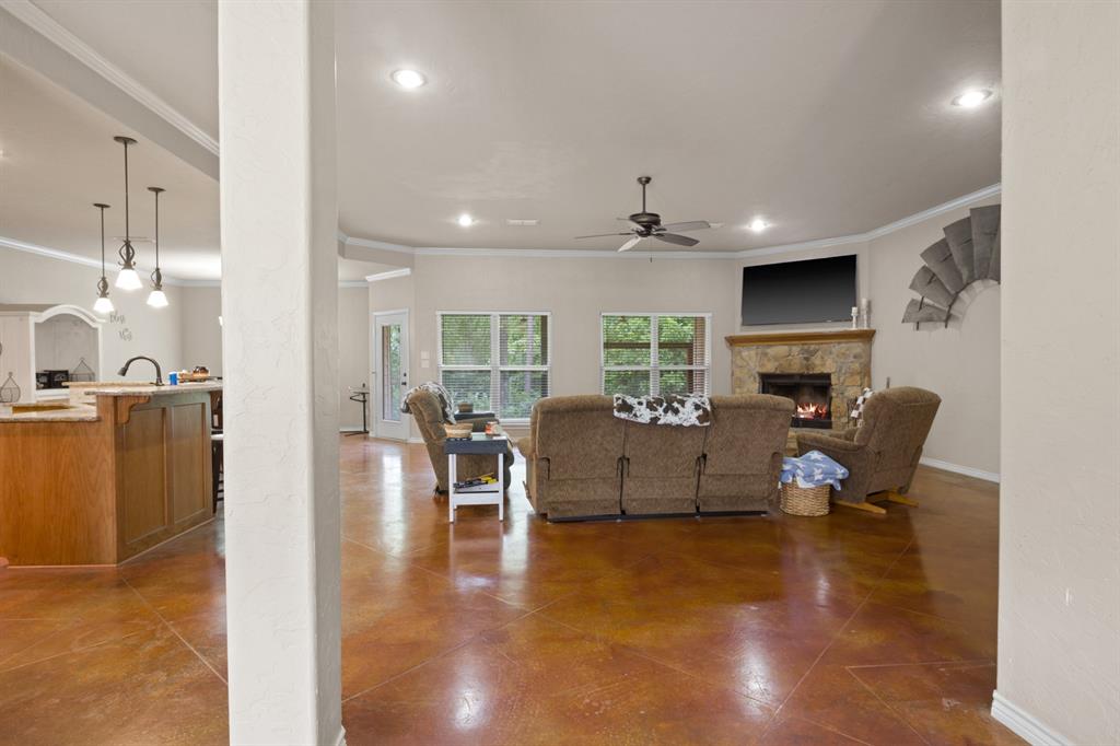 10 County Road 1513 Property Photo 9
