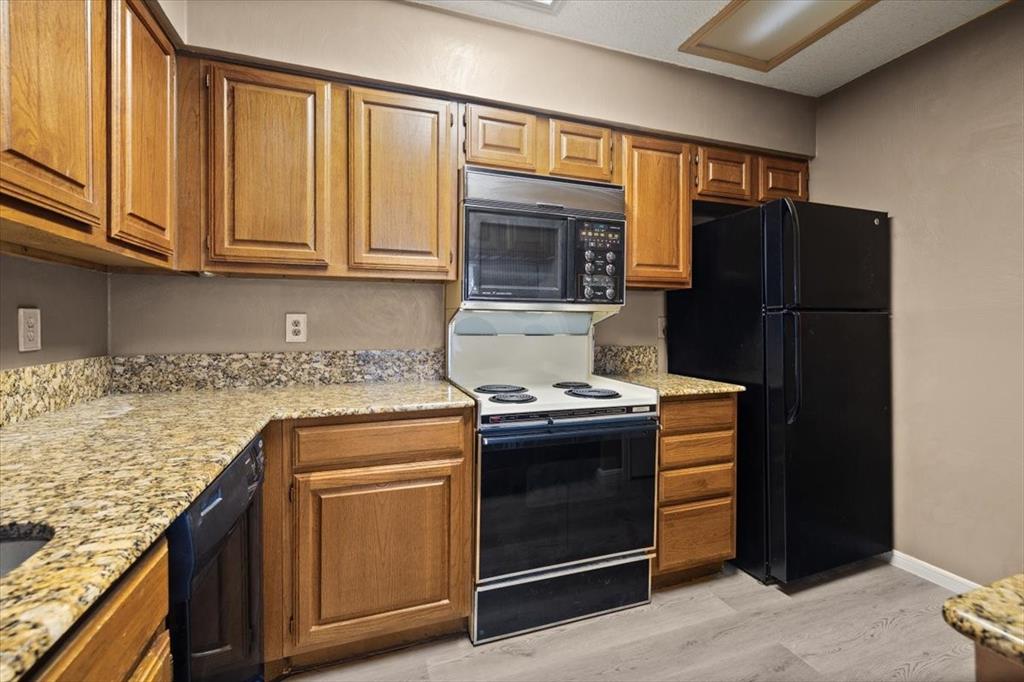 1201 Harwell Drive 225 Property Photo 14