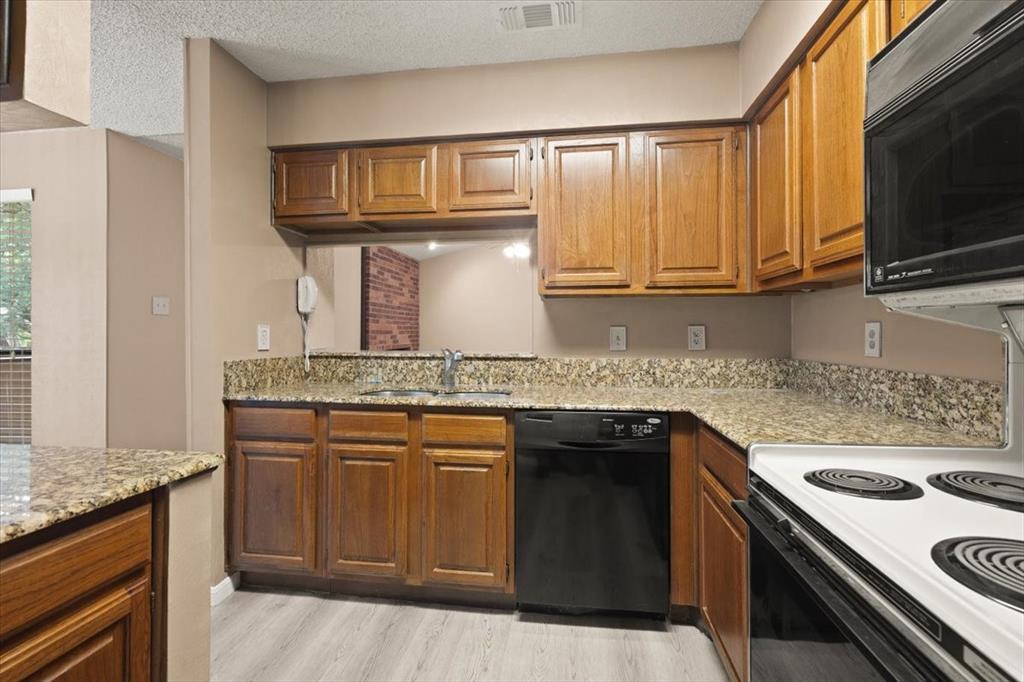 1201 Harwell Drive 225 Property Photo 16
