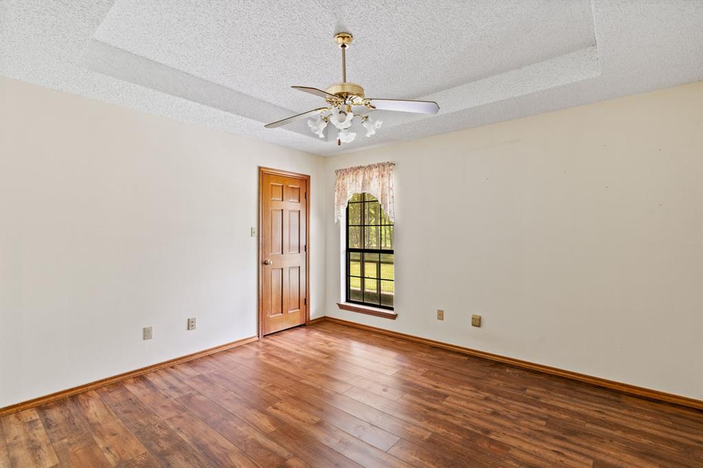1604 Hollow Way Lane Property Photo 14