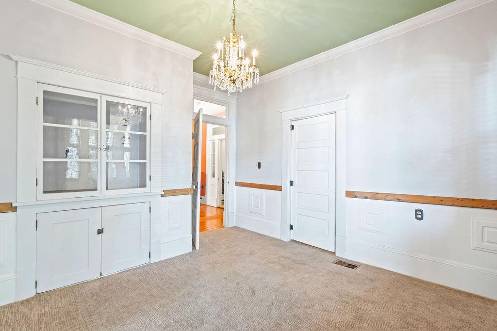218 N Texas Street Property Photo 7