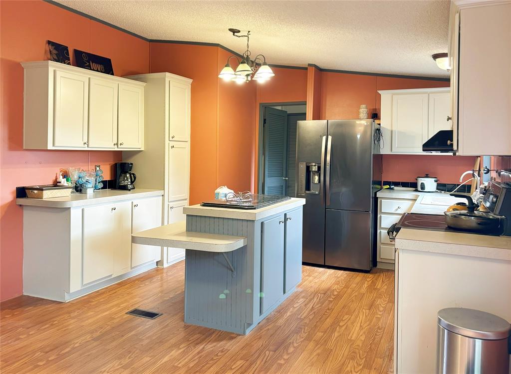 272 County Road 2062 Property Photo 4