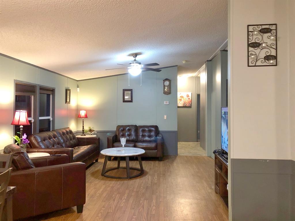 272 County Road 2062 Property Photo 7
