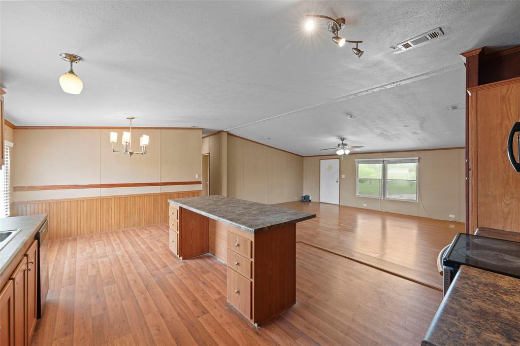 2412 Luisa Lane Property Photo 11
