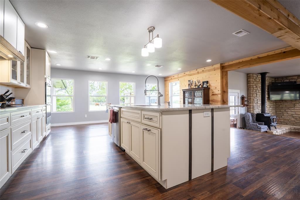 1766 Cr 424 Property Photo 14