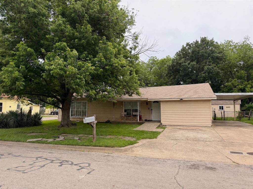 1101 N Wilhite Street Property Photo 1