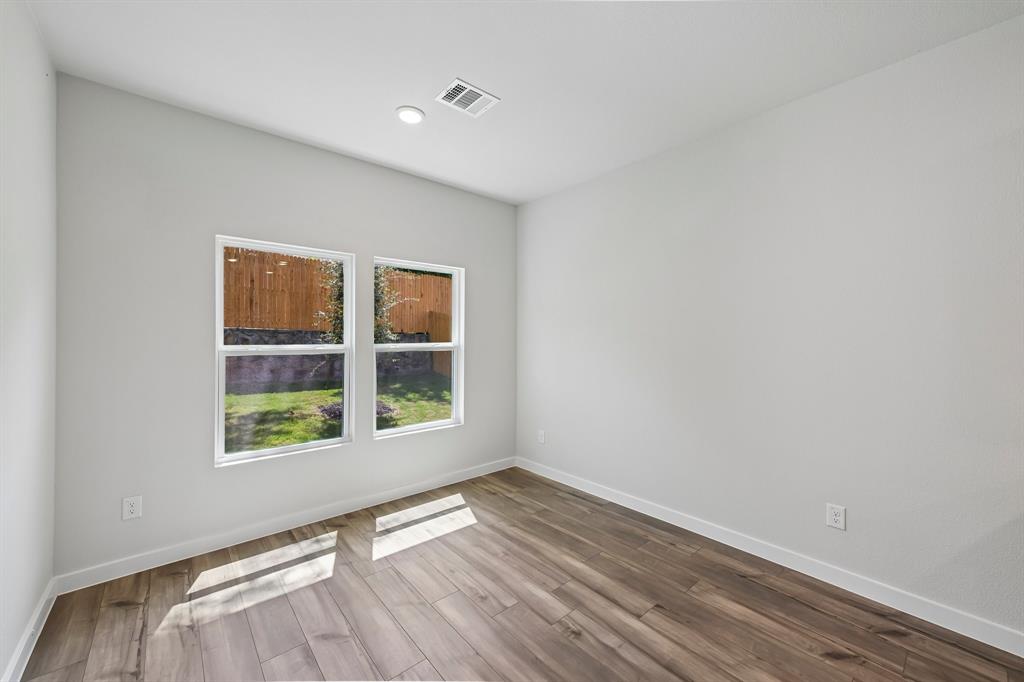 620 Durham Drive Property Photo 13
