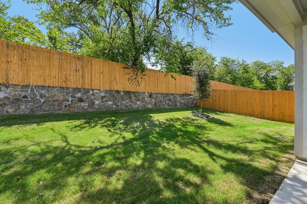 620 Durham Drive Property Photo 25