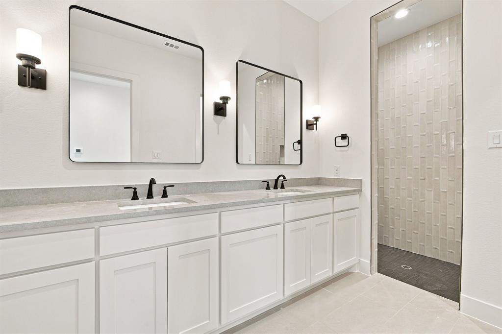 108 Aledo Heights Drive Property Photo 13