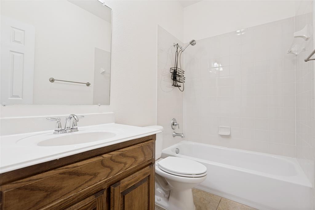 1806 Caprock Road Property Photo 25