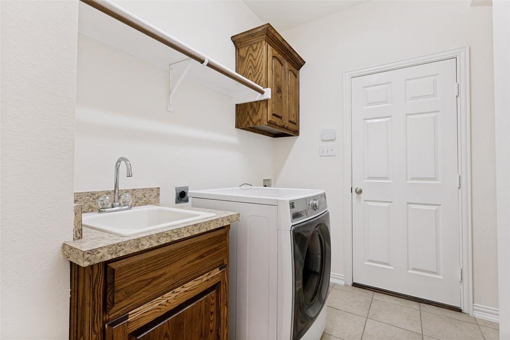 1806 Caprock Road Property Photo 26