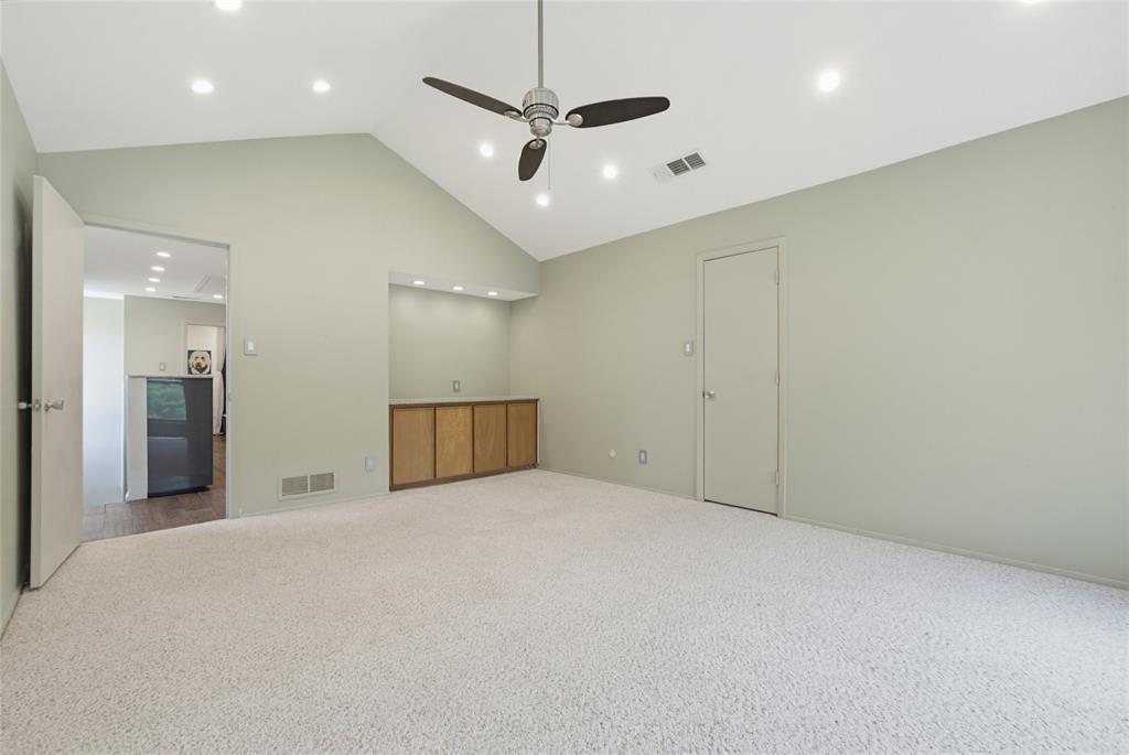 8903 Maple Glen Drive Property Photo 32