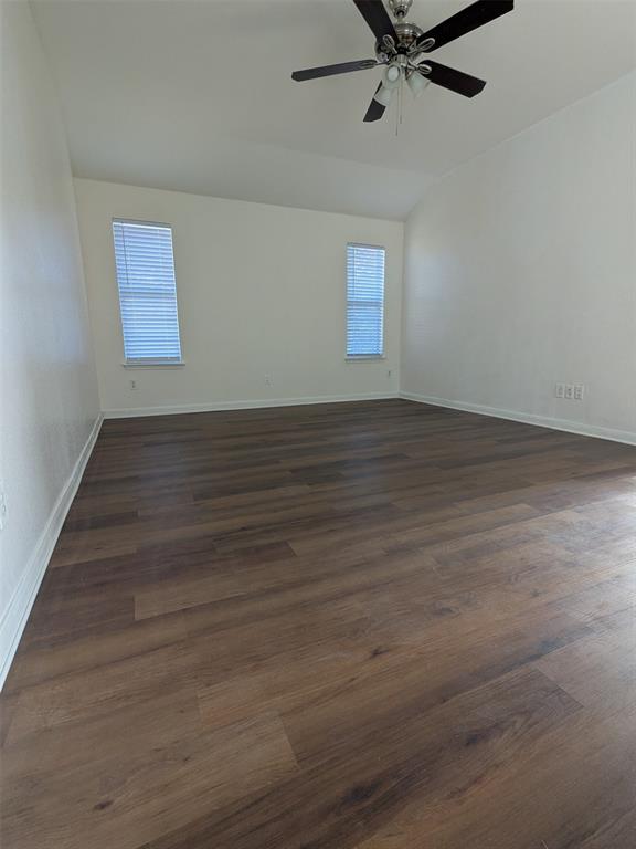 124 S Bending Oak Lane Property Photo 7