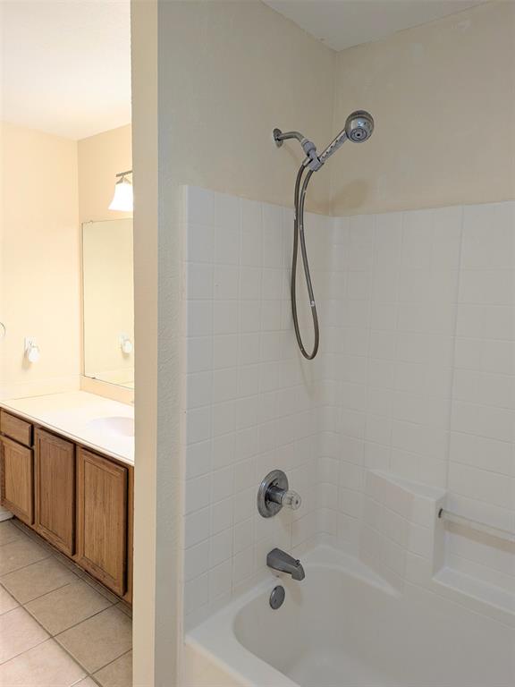 124 S Bending Oak Lane Property Photo 15