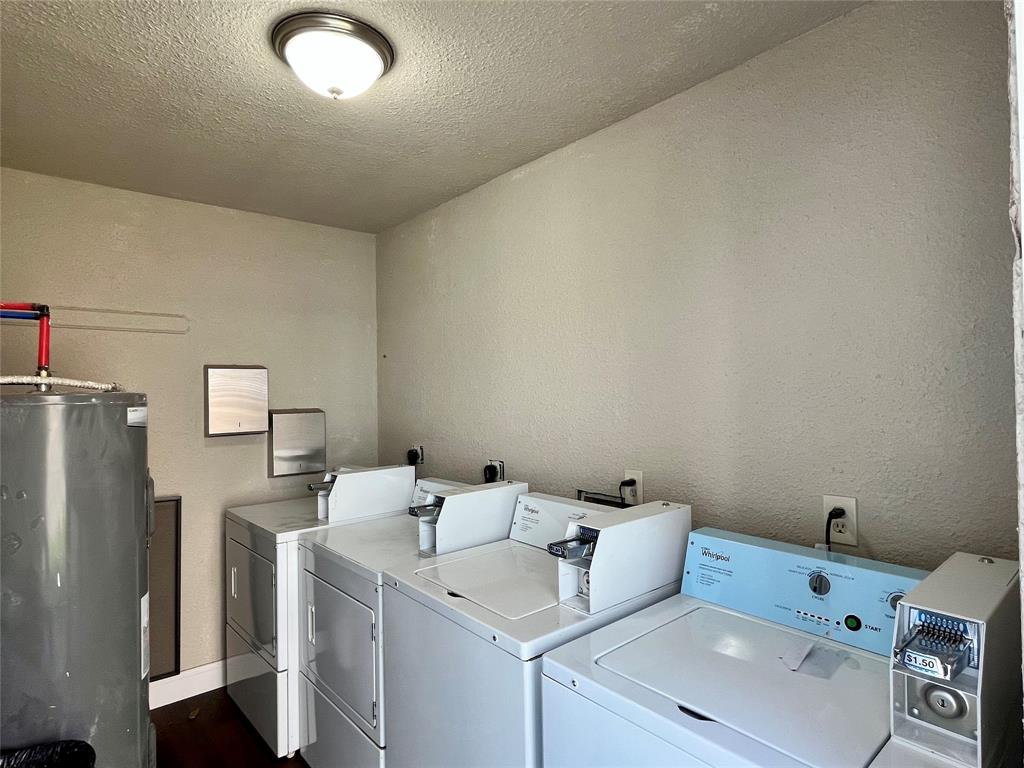 2526 W Prairie Street 204 Property Photo 7