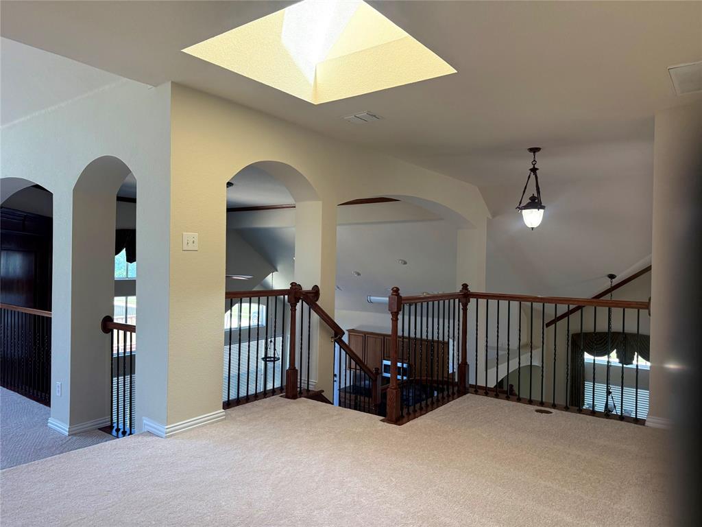 804 Rushmore Drive Property Photo 19