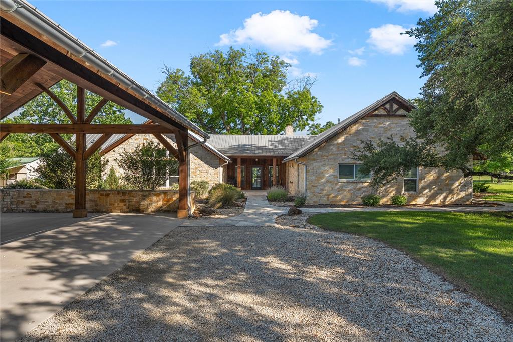 423 Rogers Hill Spur Property Photo 1