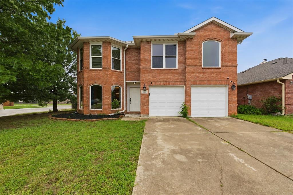 829 Elbe Drive Property Photo 1