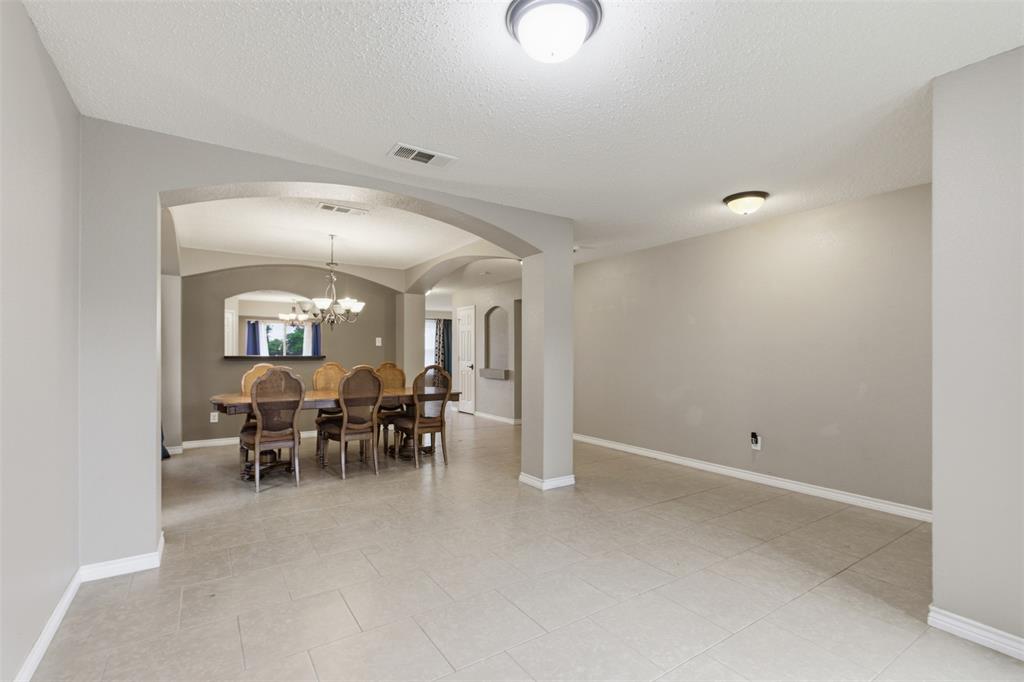 829 Elbe Drive Property Photo 7